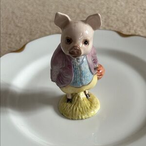 Royal Albert Vintage Porcelain Pigling Bland Figurine 1989